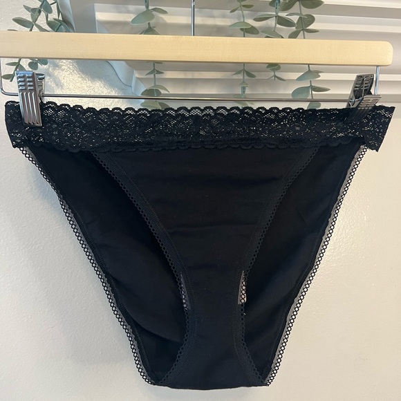 NWT SAVAGE X FENTY COTTON ESSENTIALS LACE TRIM BIKINI / BLACK / SIZE: LARGE - Picture 2 of 5